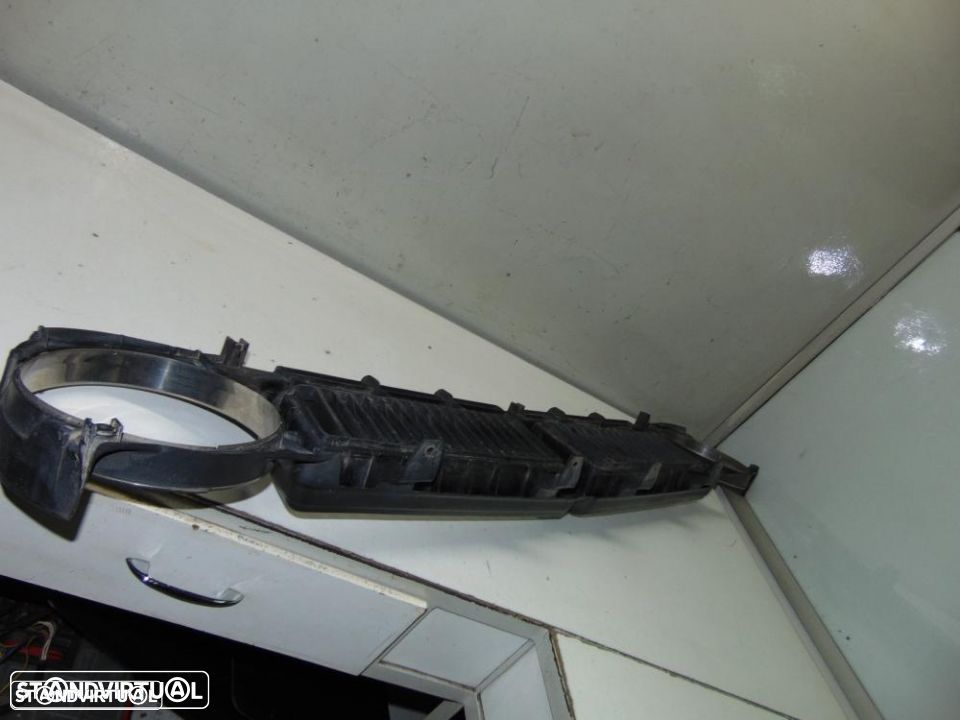 Toyota KE36/ 30 grelha frontal - 3