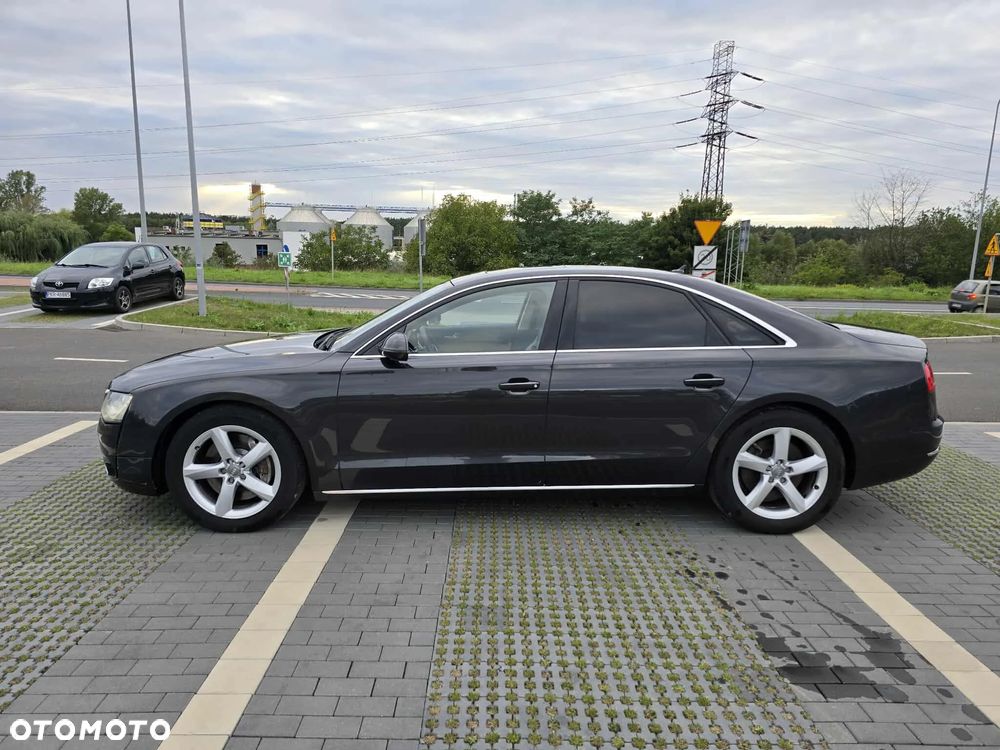 Audi A8 4.2 TDI L Quattro - 12