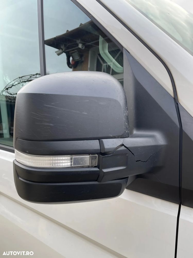 Volkswagen Crafter - 11