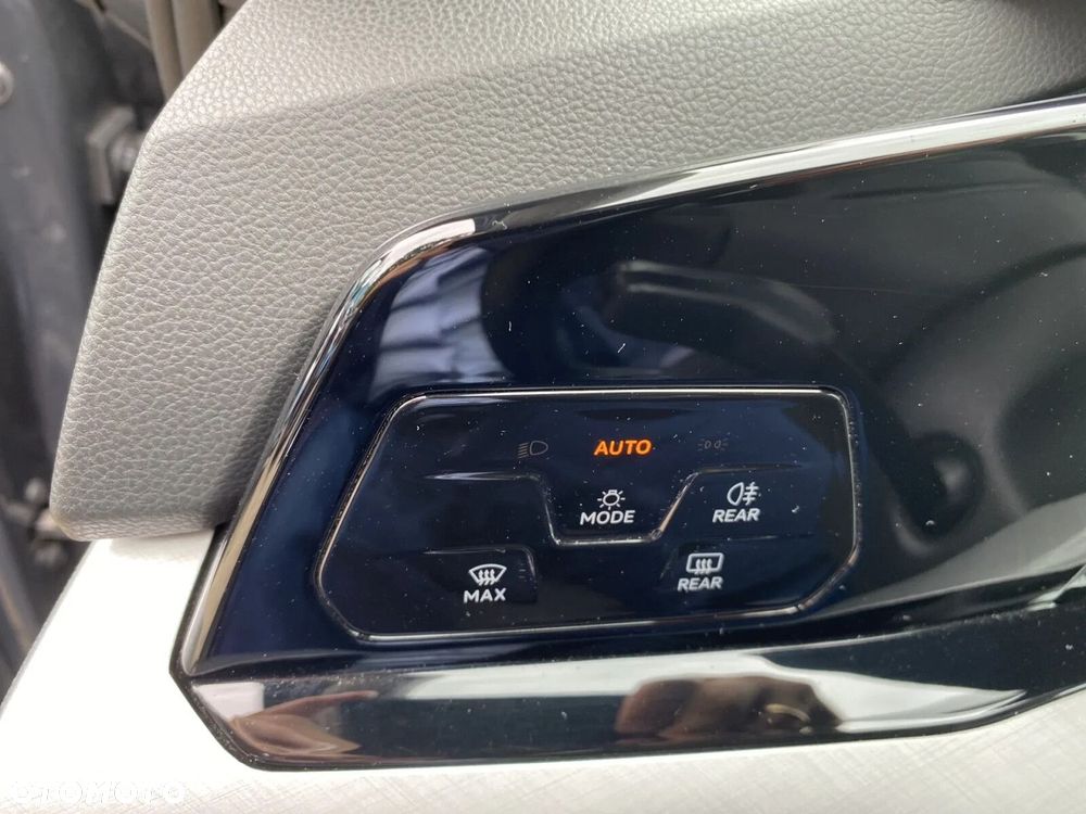 Volkswagen Golf Variant 1.5 TSI EVO Life - 27