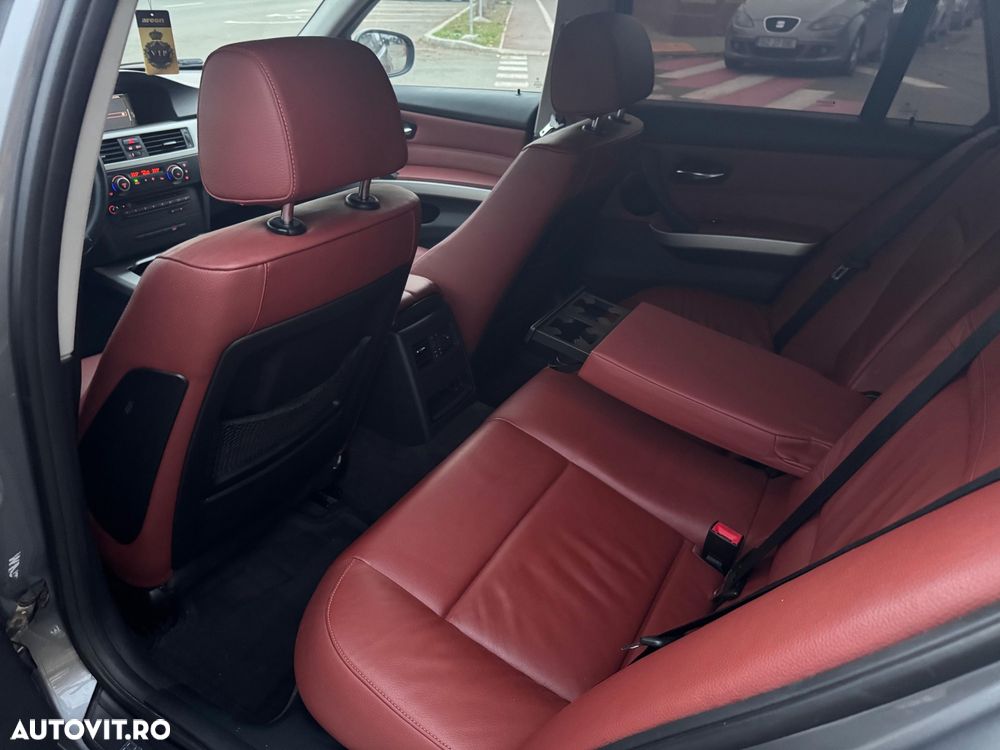 BMW Seria 3 320d - 18