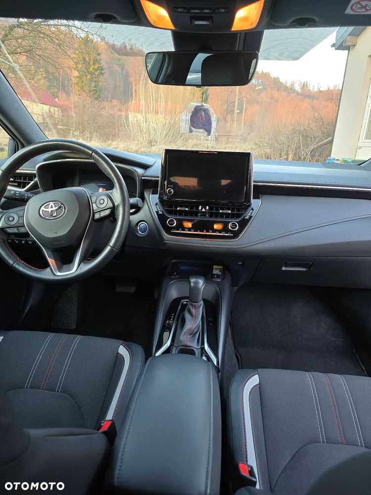 Toyota Corolla 2.0 Hybrid GR Sport - 11