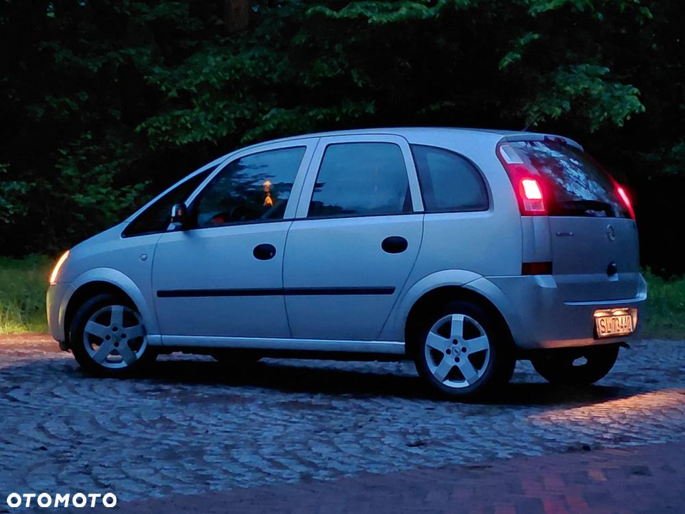 Opel Meriva - 2