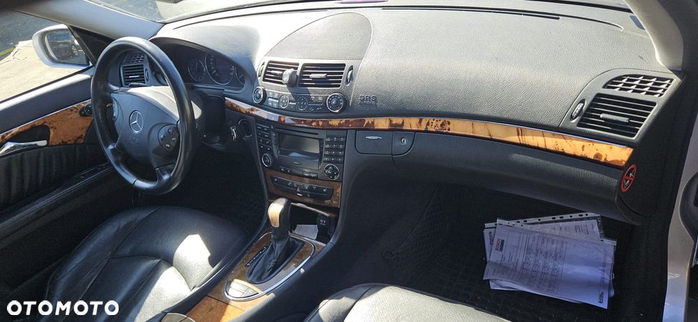 MERCEDES BENZ W211 E KLASA 02-09 RADIOODTWARZACZ RADIO - 32