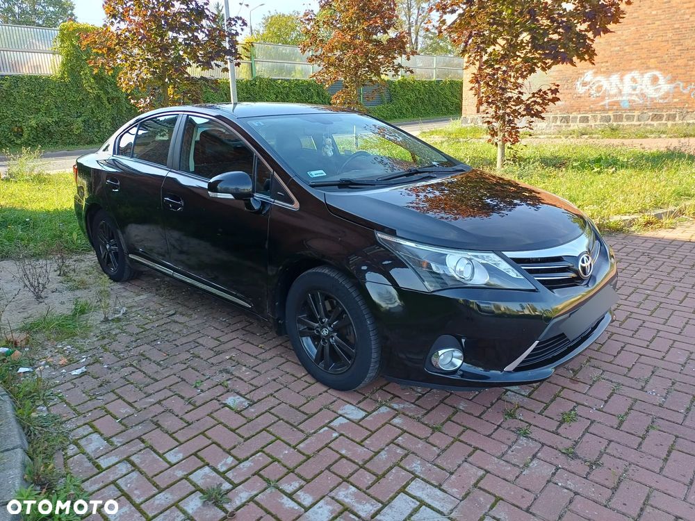 Toyota Avensis 2.0 D-4D Executive - 3