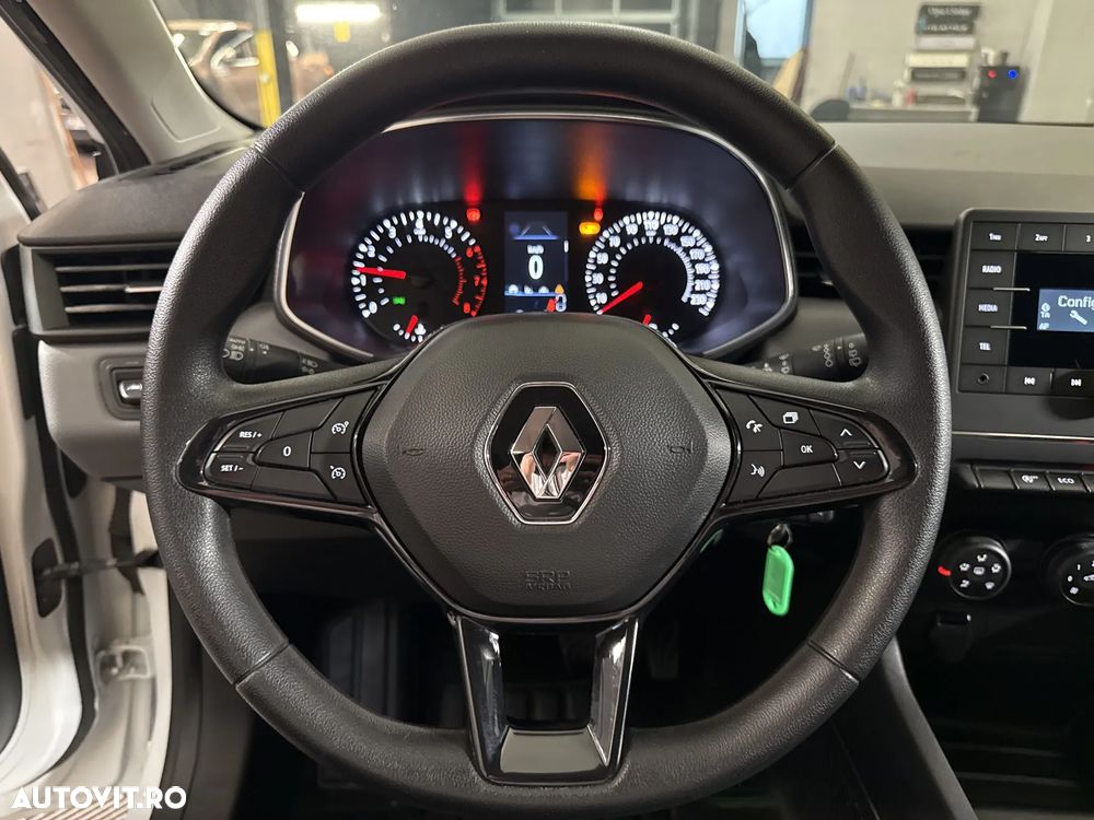 Renault Clio - 16