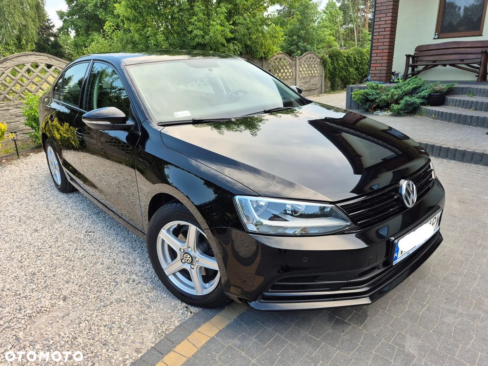 Volkswagen Jetta 2.0 TDI DPF BMT Comfortline - 2