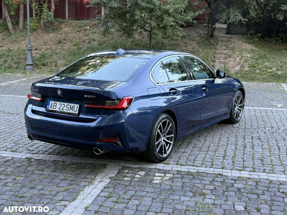 BMW Seria 3 330i GT AT - 4