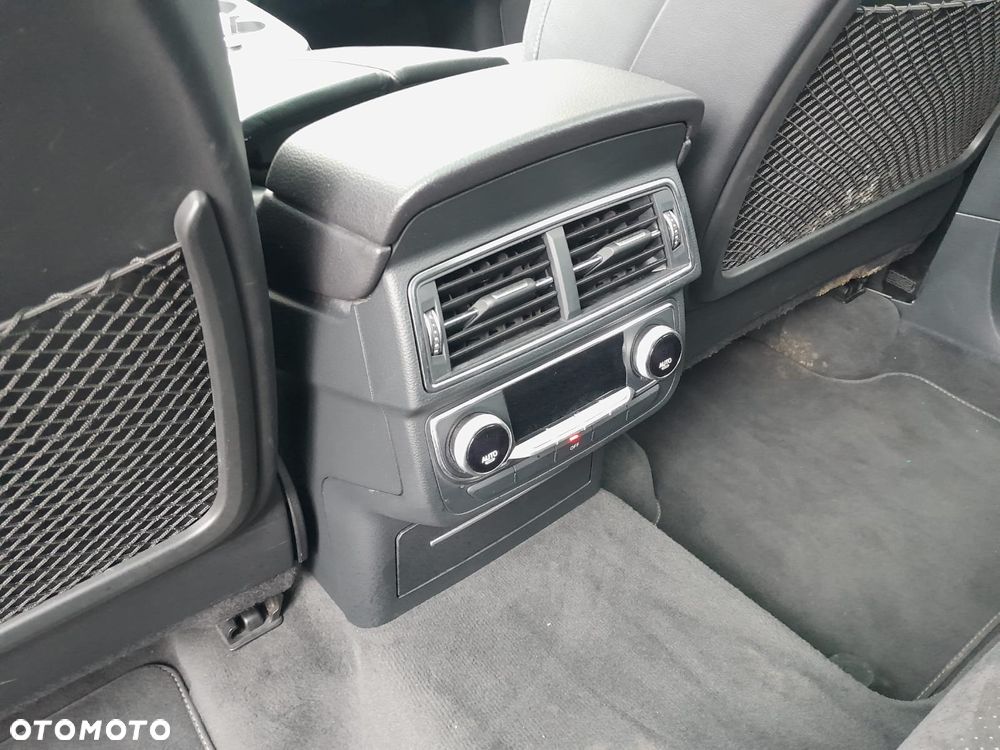 Audi Q7 - 12