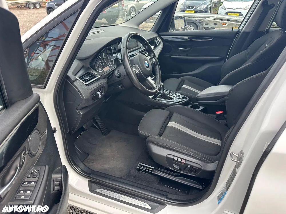 BMW Seria 2 216d Aut. Sport Line - 8