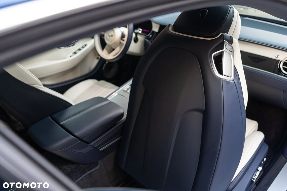 Bentley Continental GT - 27