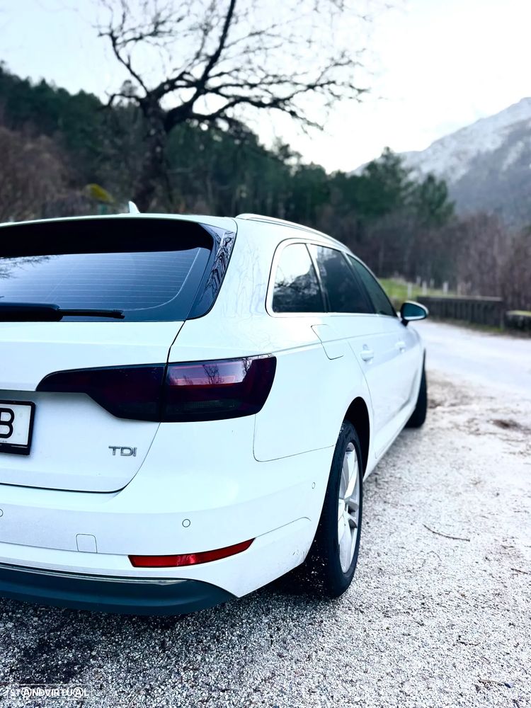 Audi A4 Avant 2.0 TDI S tronic design - 21