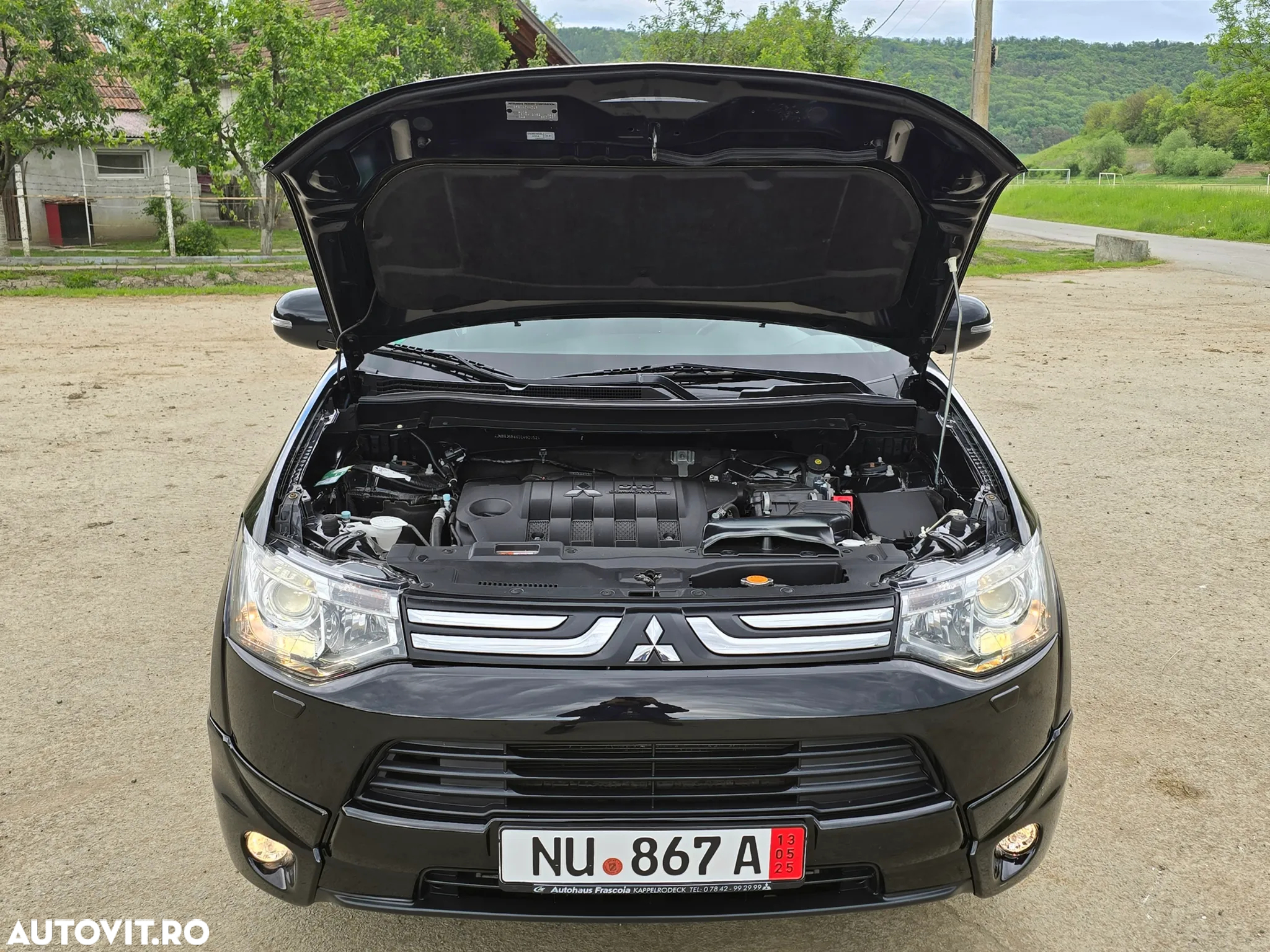 Mitsubishi Outlander 2.2 DI-D 4WD Instyle - 40
