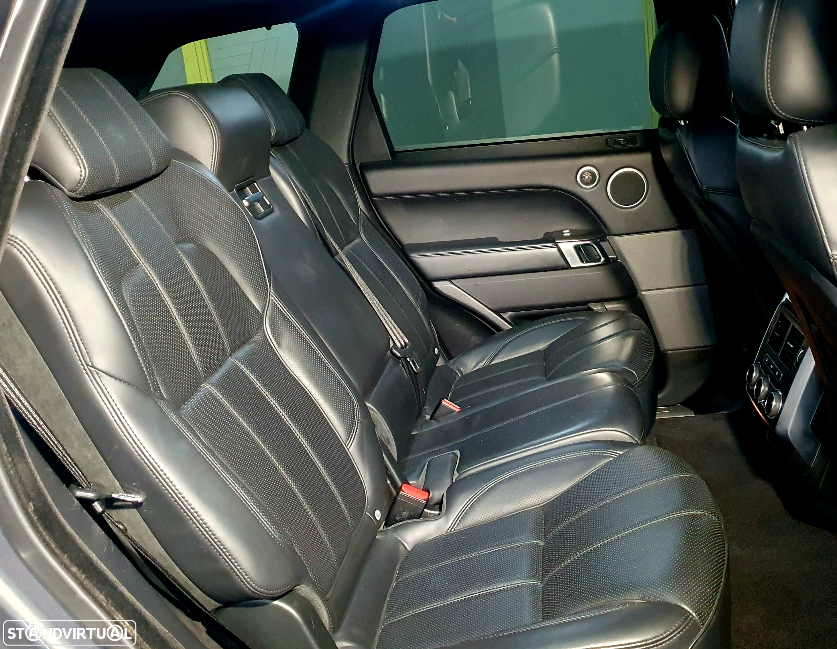 Land Rover Range Rover Sport 3.0 SDV6 HEV HSE Dynamic - 15