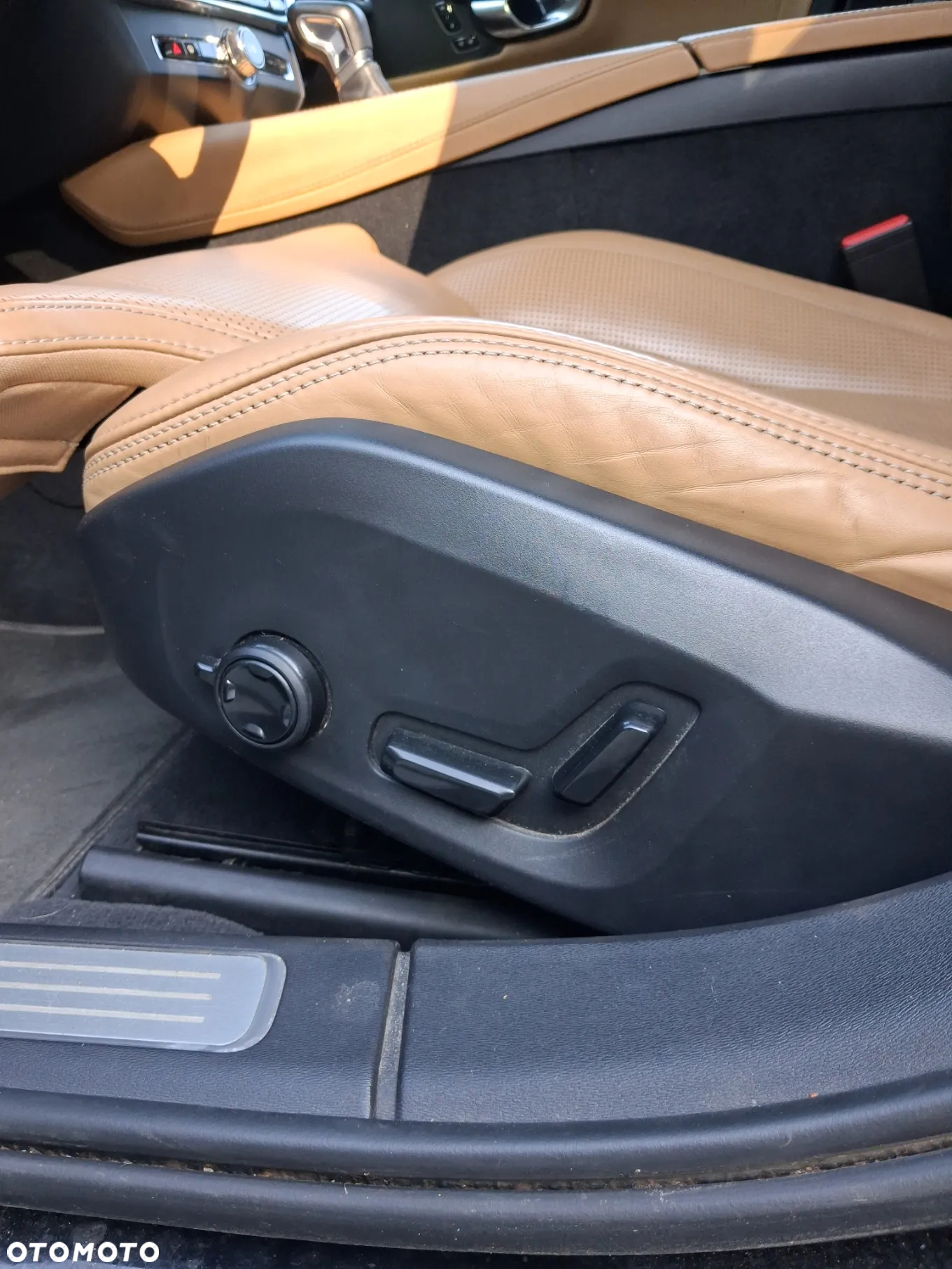 Volvo S90 T6 AWD Inscription - 28