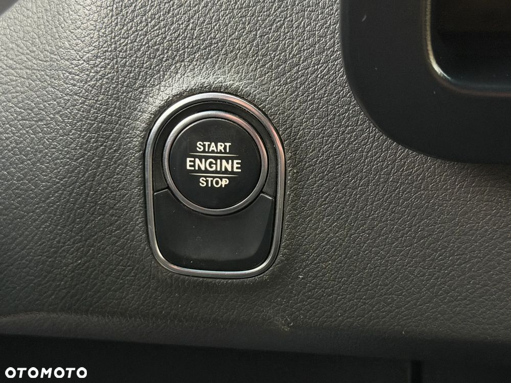 Mercedes-Benz SPRINTER - 23