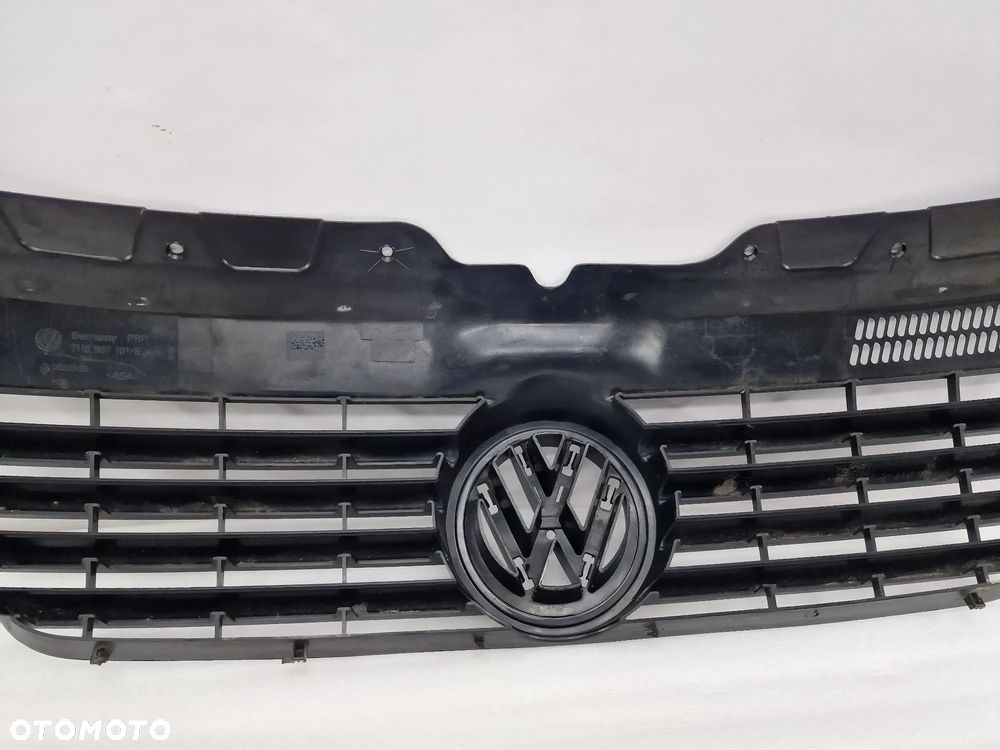 VW T5 7H0 03- ATRAPA / GRILL PRZEDNI PRZÓD , NR 7H0807101 / 7H0807101/5 , NR AUKCJI GL335 - 9