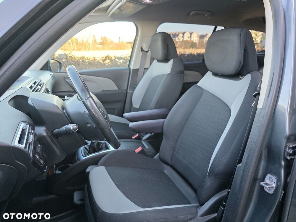 Citroën C4 Picasso - 17