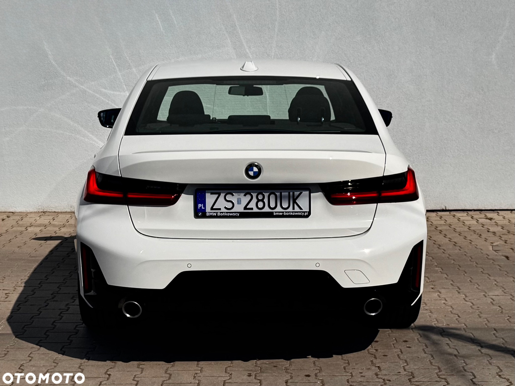 BMW Seria 3 318i M Sport - 4