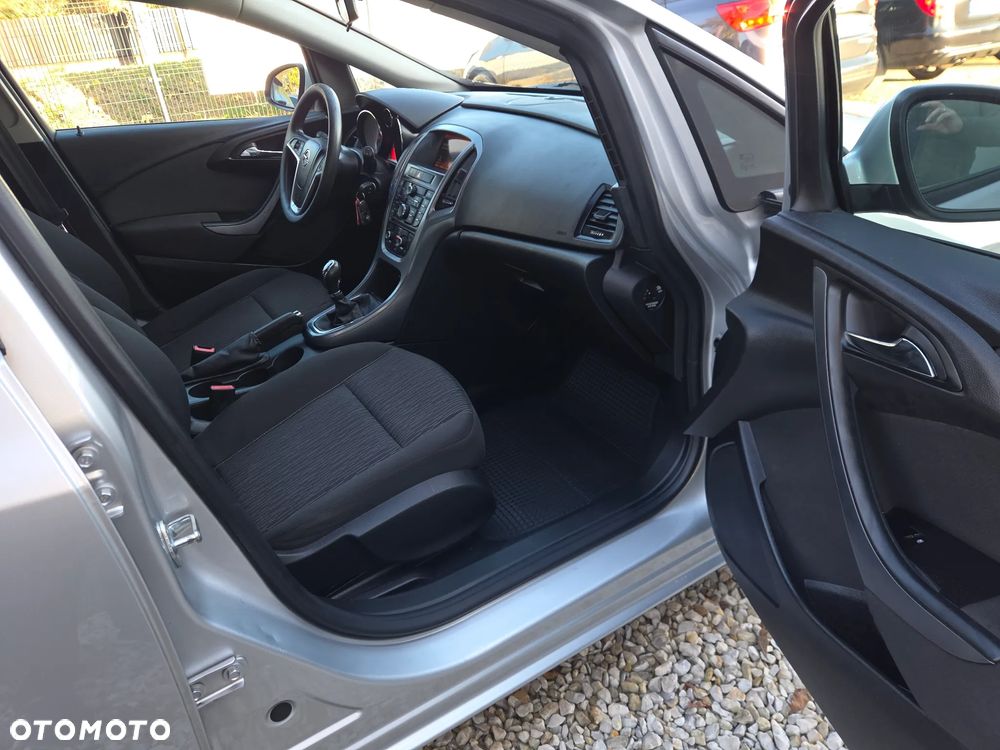 Opel Astra 1.6 Style - 13