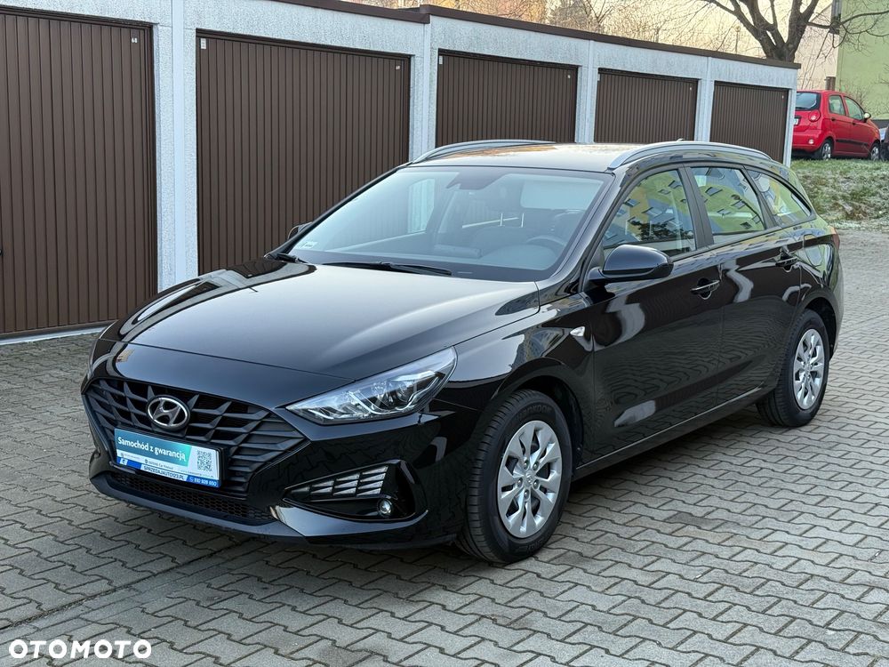 Hyundai i30 1.5 DPI Classic + - 24