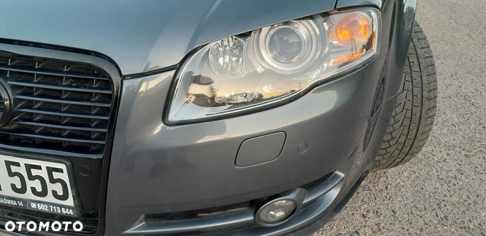 Audi A4 Limousine - 15