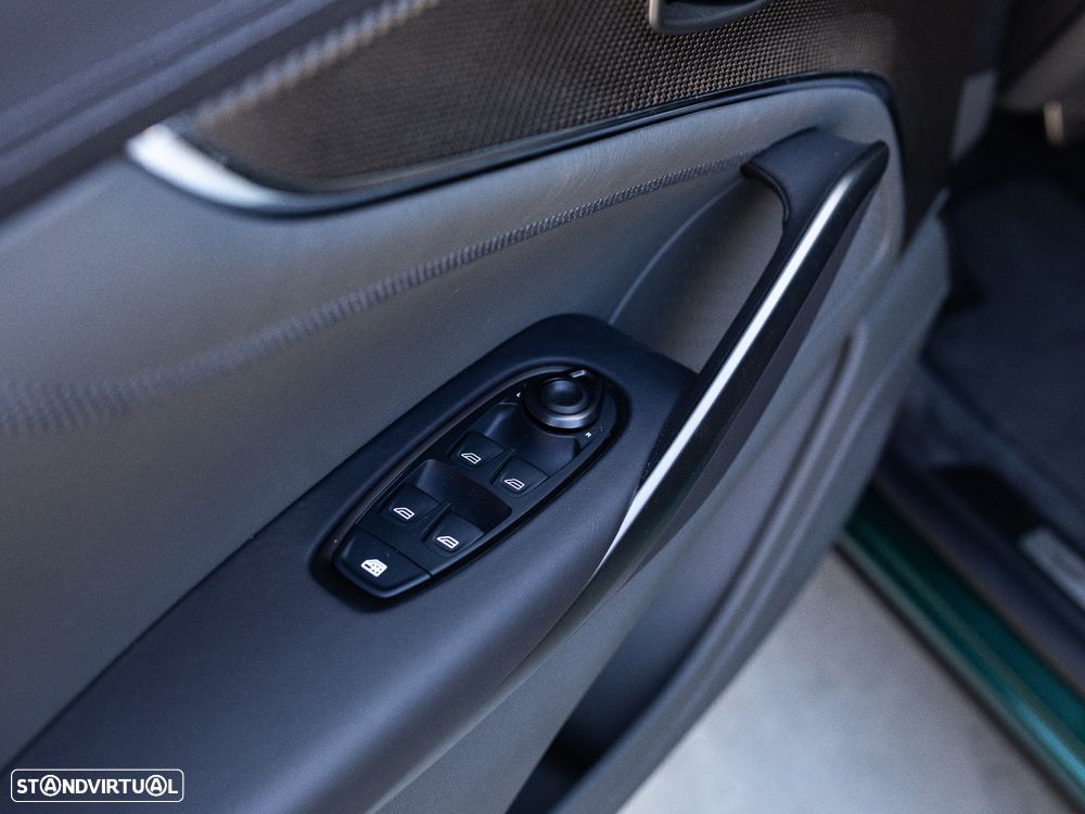 Aston Martin DBX 707 - 35