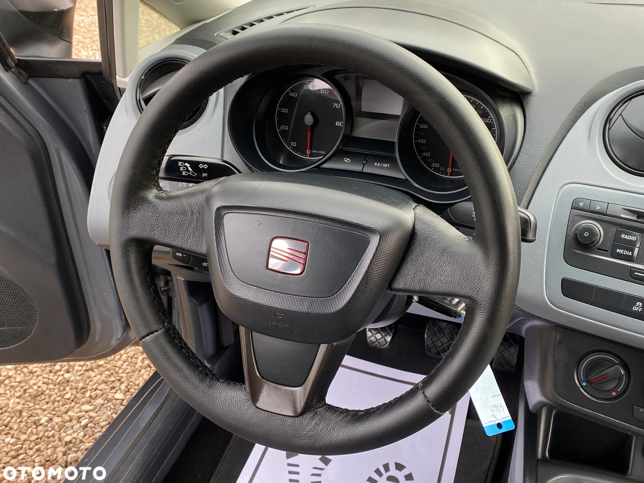 Seat Ibiza 1.4 16V Reference - 24