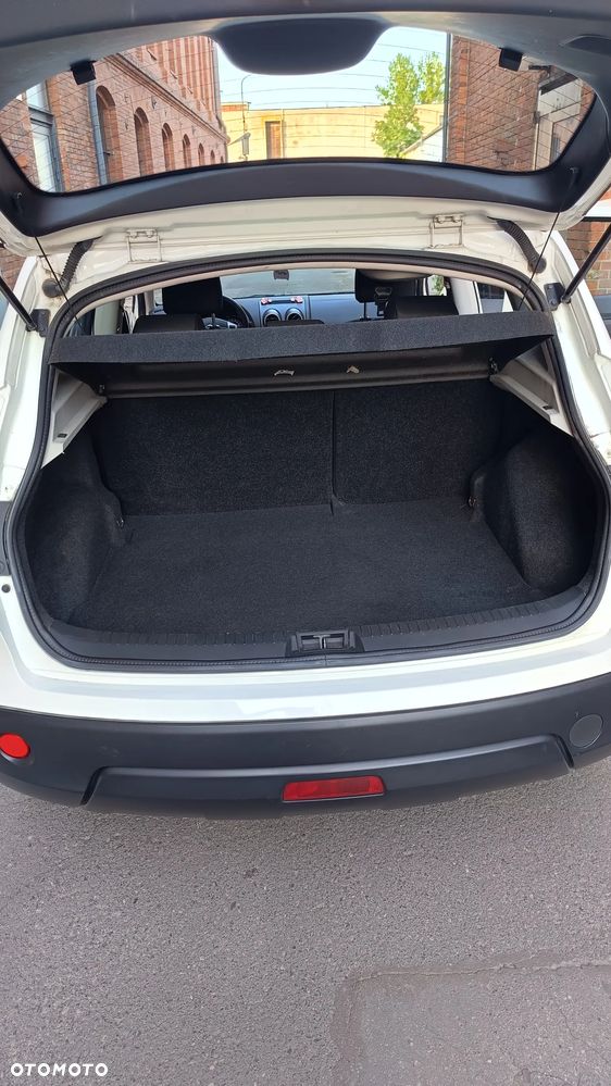 Nissan Qashqai - 14
