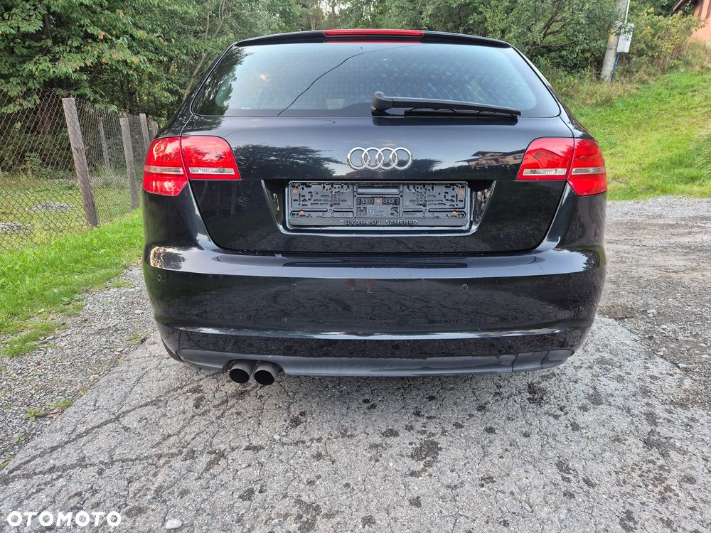 Audi A3 Sportback 2.0 TDI DPF quattro Ambition - 17