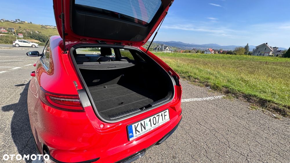 Kia ProCeed - 23