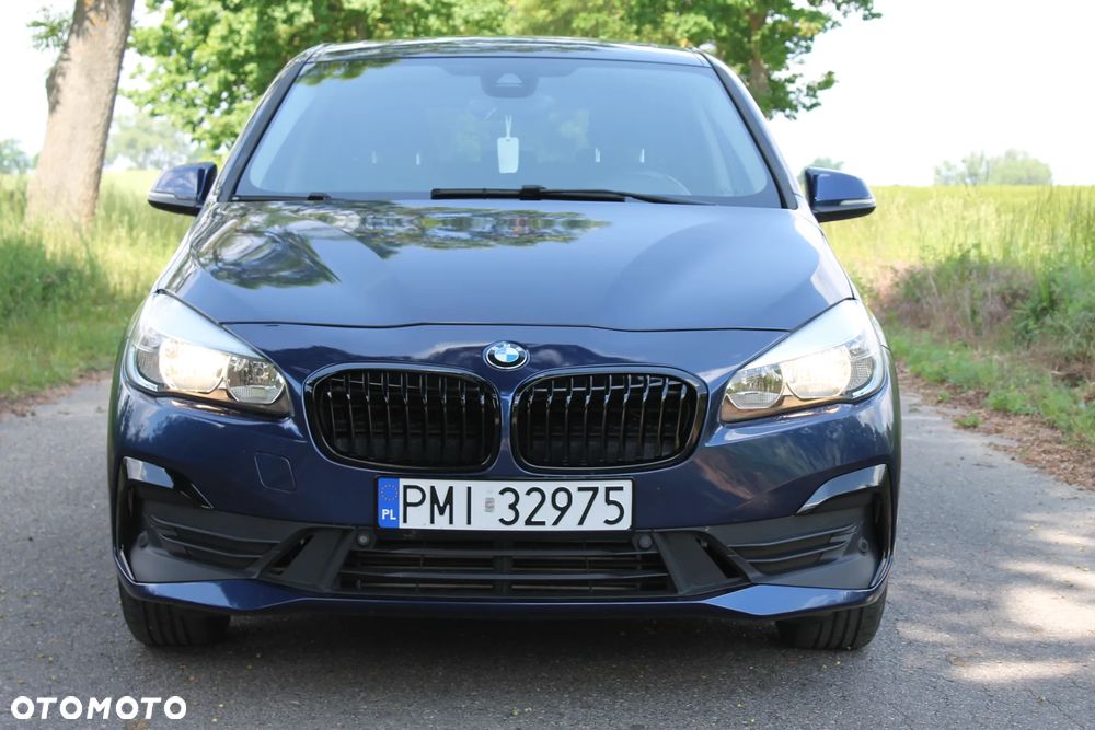 BMW Seria 2 216d - 15