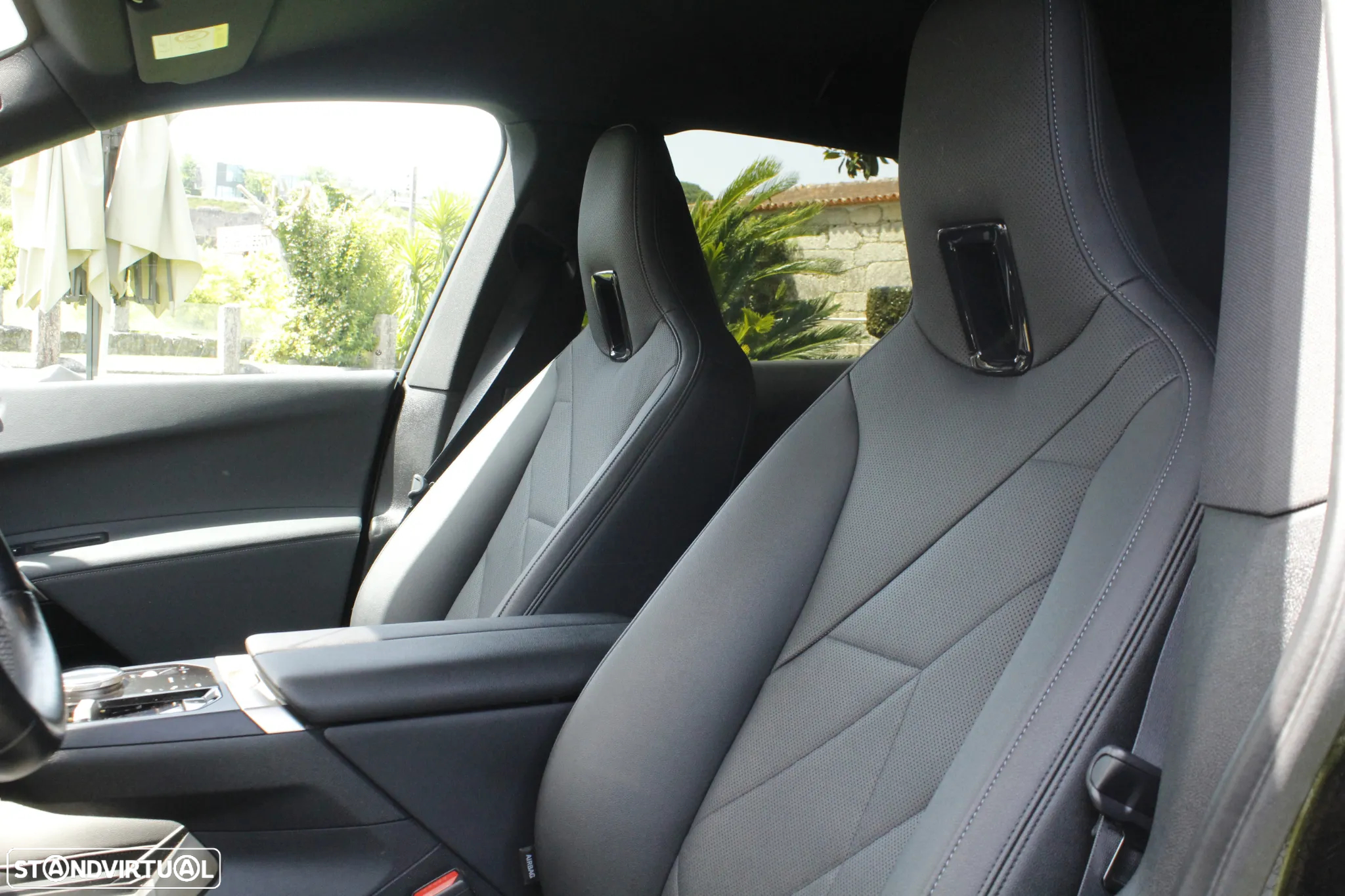 BMW iX xDrive 50 Pack Desportivo - 25