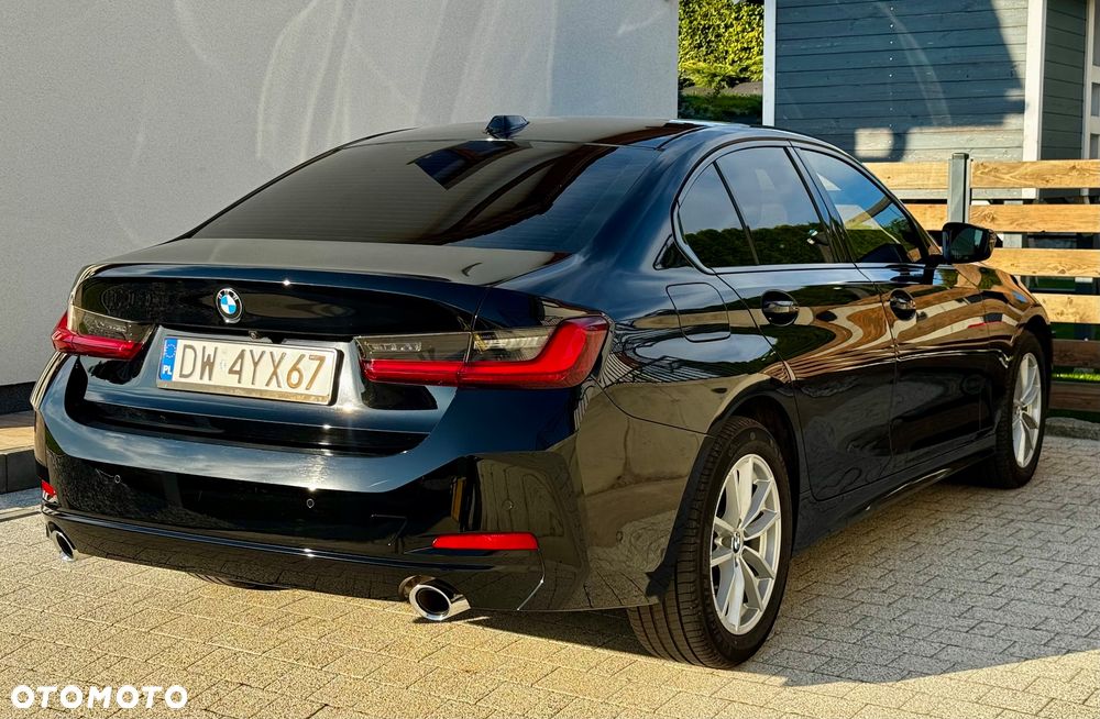 BMW Seria 3 - 16