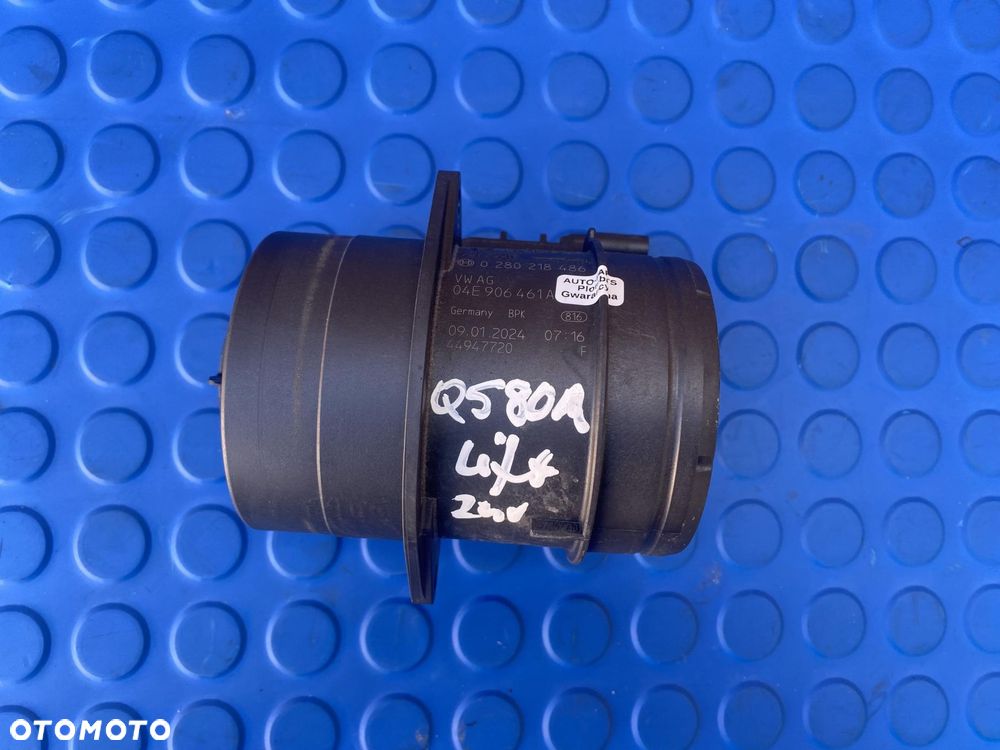 AUDI Q5 80A LIFT 04E906461E PRZEPŁYWOMIERZ PRZEPŁYWKA ORYGINAŁ 2024 - 1