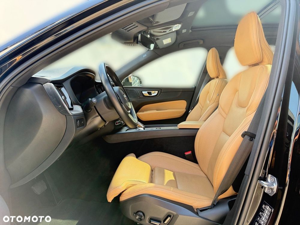 Volvo XC 60 - 12
