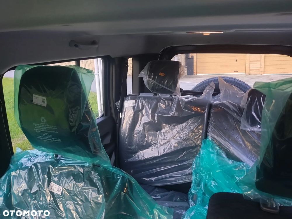 Suzuki Jimny 1.5 Elegance - 13