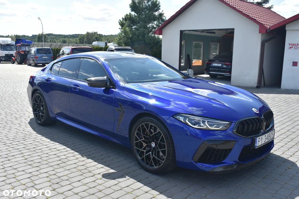 BMW M8 - 11