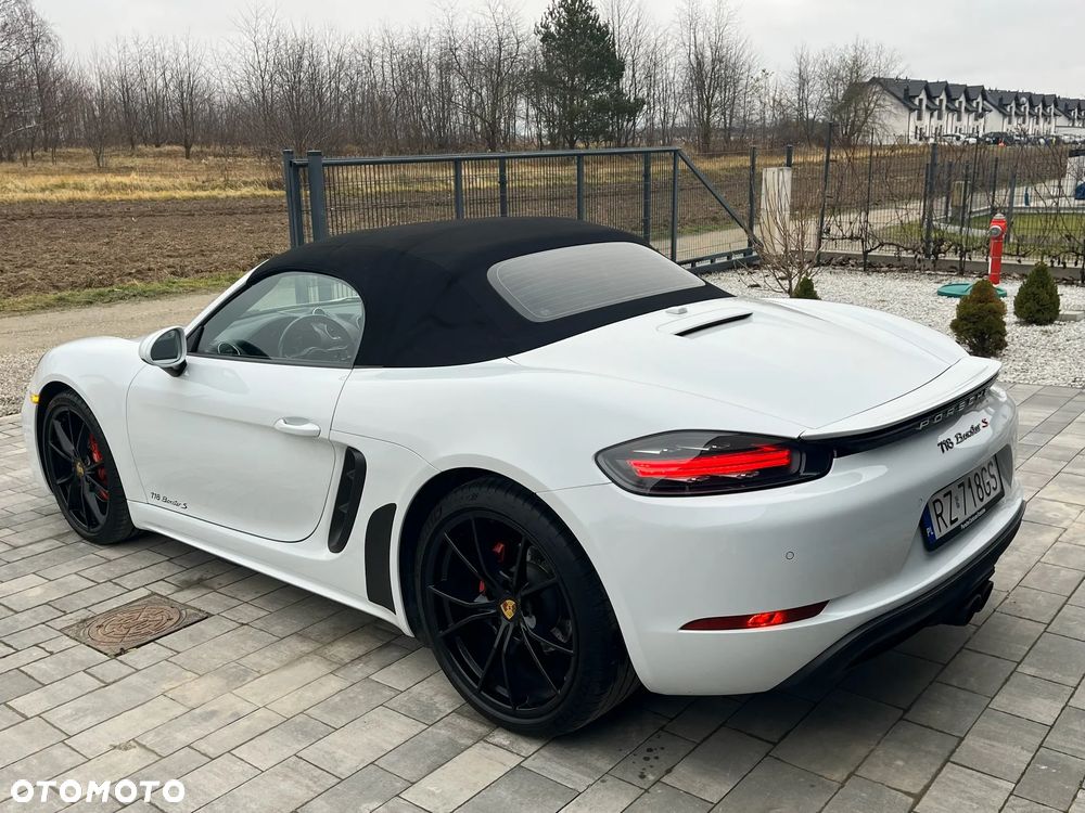 Porsche 718 Boxster S PDK - 10
