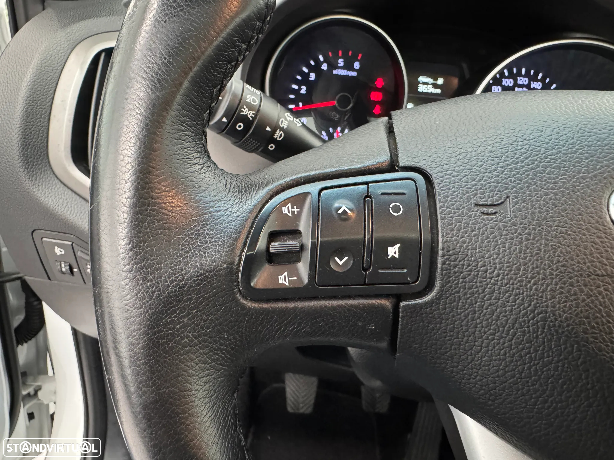 Kia Sportage 1.7 CRDI ISG TX Prime - 29