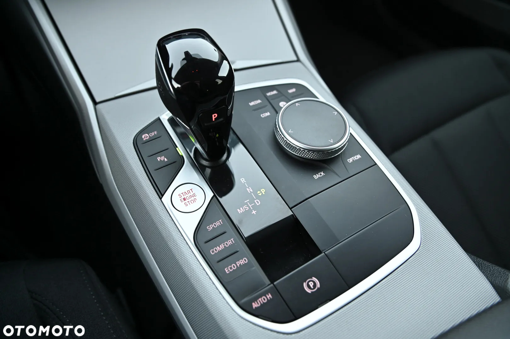 BMW Seria 3 - 36