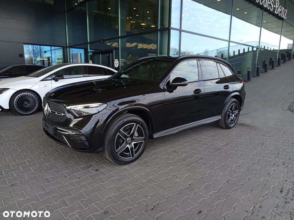 Mercedes-Benz GLC - 2