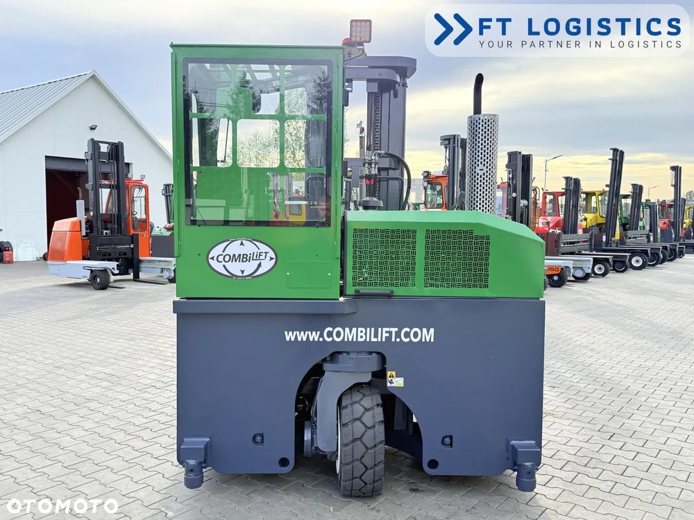 Combilift WÓZEK CZTEROKIERUNKOWY - WIELOKIERUNKOWY | COMBILIFT C3000 | DIESEL | TRIPLEX 5600MM | POZYCJONER WIDEL | WOLNY SKOK | NOWE OPONY | PO SERWISIE | STAN IDEALNY | Szeroka oferta wózków czterokierunkowych i bocznych, dopasowanych do różnorodnych potrzeb i zastosowań - 9
