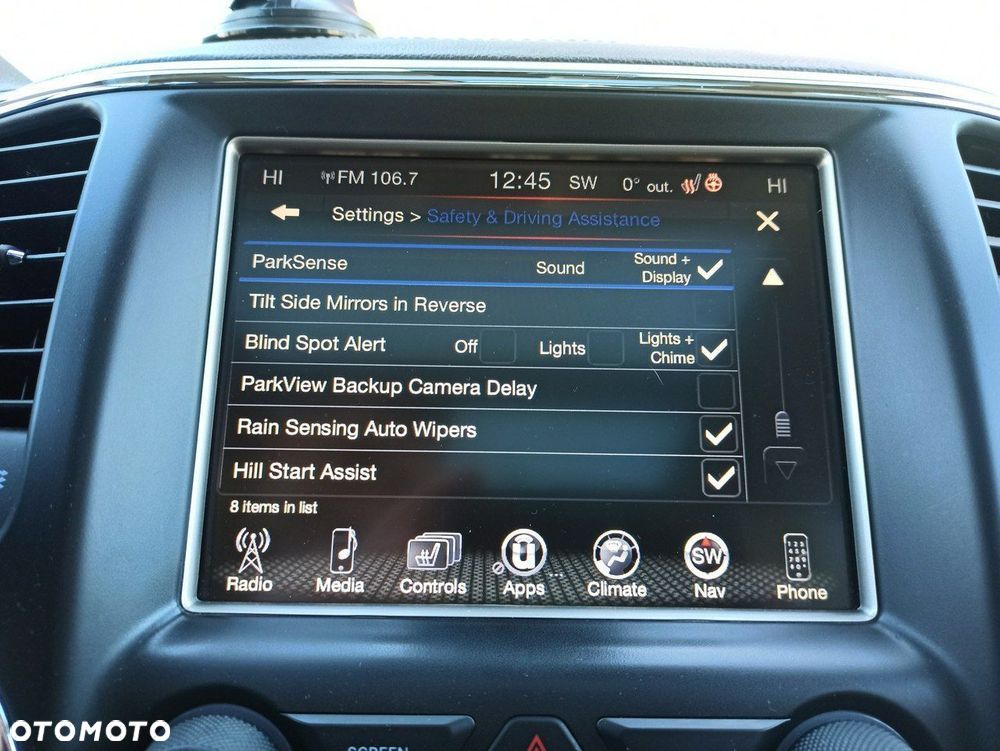 Jeep Grand Cherokee - 20