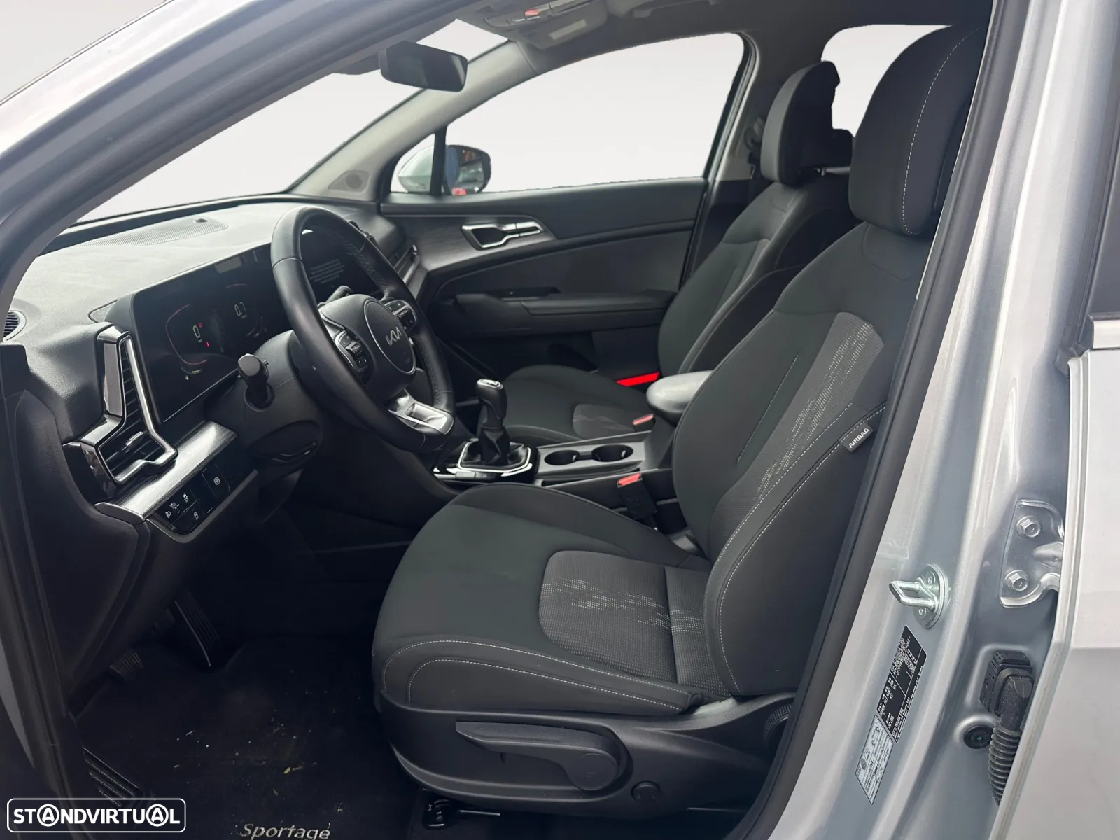 Kia Sportage 1.6 T-GDI Drive - 10