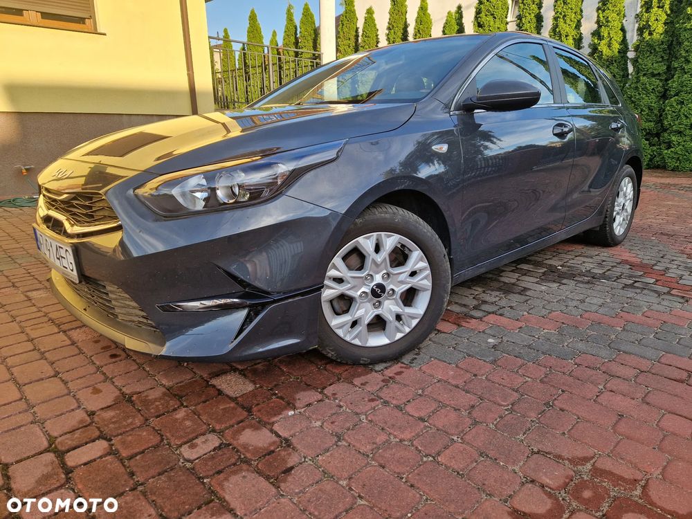 Kia Ceed 1.5 T-GDI M DCT - 14