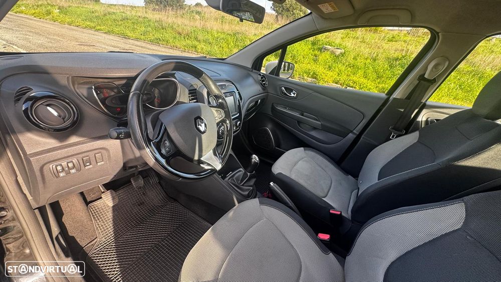Renault Captur 1.5 dCi - 13