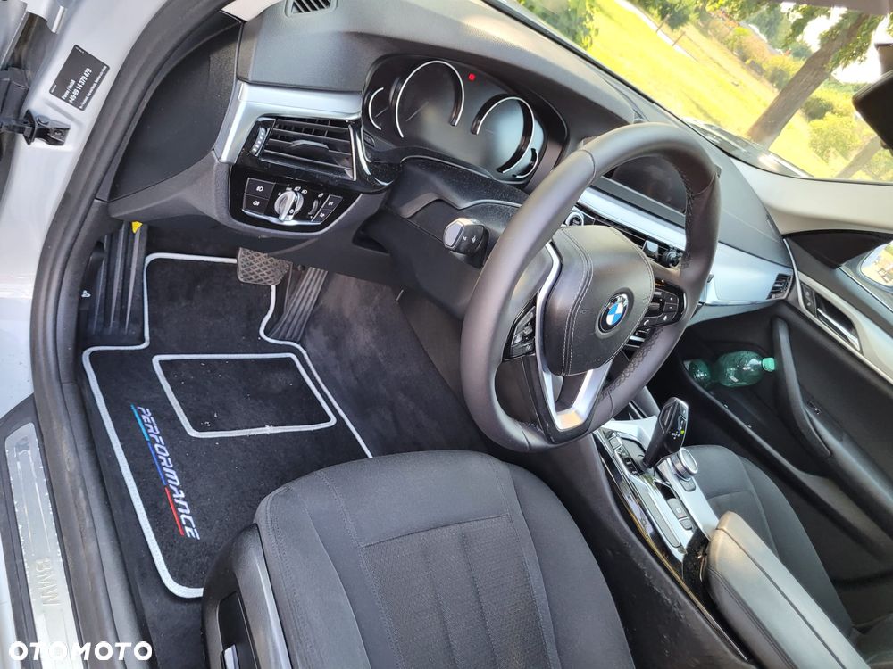 BMW Seria 5 530d xDrive - 17