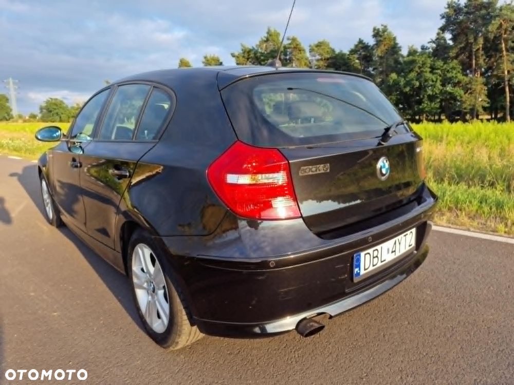 BMW Seria 1 118i - 4