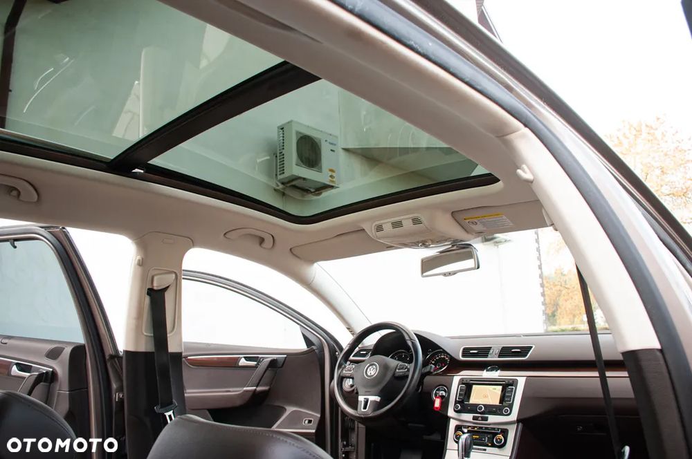 Volkswagen Passat 2.0 TDI DPF Highline DSG - 27